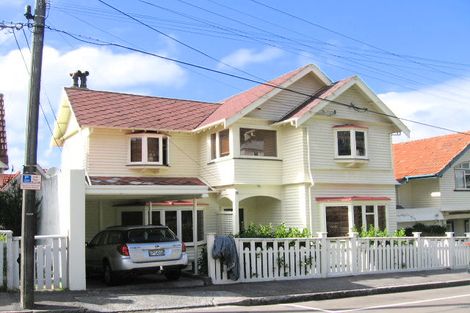 Photo of property in 16 Burnell Avenue, Thorndon, Wellington, 6011