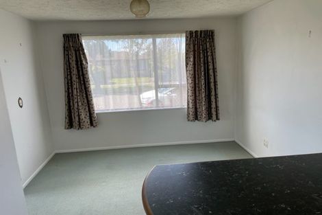 Photo of property in 39 Dunbarton Street, Redwood, Christchurch, 8051