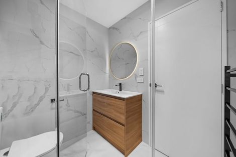 Photo of property in 22 Whare Kauri Road, Papakura, 2110