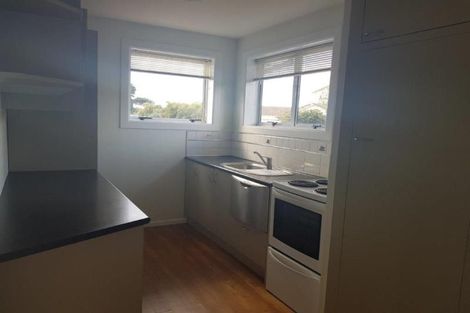 Photo of property in 21 Rosanna Place, Aranui, Christchurch, 8061