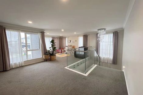 Photo of property in 39 Tinaku Road, Flat Bush, Auckland, 2019