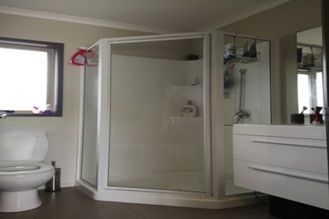 Photo of property in 11 Trauzer Place, Flagstaff, Hamilton, 3210