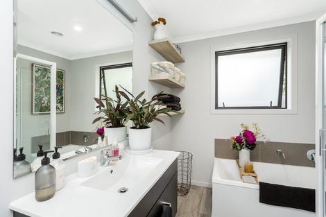 Photo of property in 53 Owhiro Avenue, Mosgiel, 9024