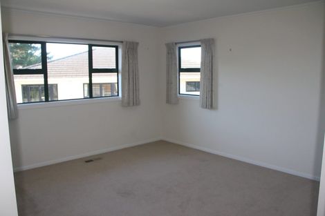 Photo of property in 46 Arahiwi Grove, Tirohanga, Lower Hutt, 5010