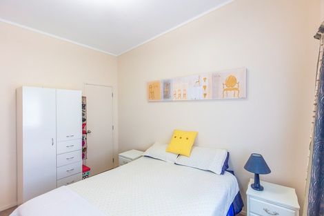 Photo of property in 3 Vincent Drive, Levin, 5510