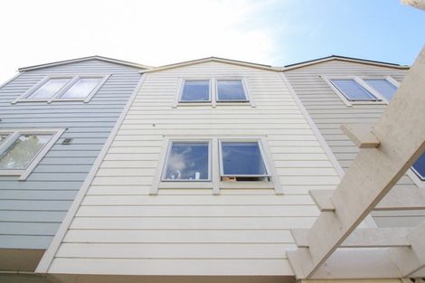 Photo of property in 152g Tasman Street, Mount Cook, Wellington, 6021