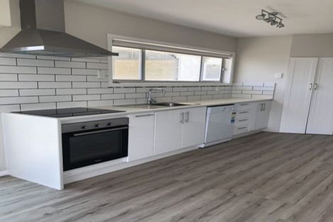 Photo of property in 43 Mayfair Crescent, Mairangi Bay, Auckland, 0630