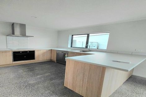 Photo of property in 383b West Coast Road, Glen Eden, Auckland, 0602