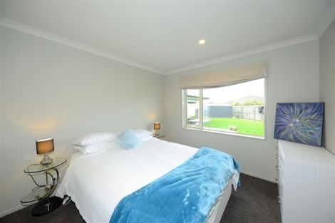 Photo of property in 2 Binyon Place, Rolleston, 7614