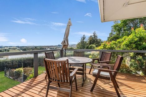 Photo of property in 17 Shipherd Road, Puni, Pukekohe, 2678