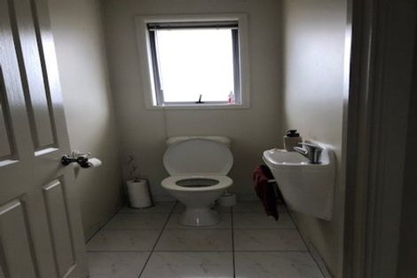 Photo of property in 8 Mcmahon Drive, Aidanfield, Christchurch, 8025