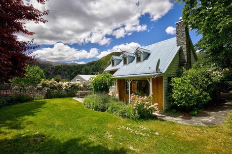 Photo of property in 20 Wiltshire Street, Arrowtown, 9302