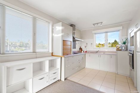 Photo of property in 49 Tiverton Road, Avondale, Auckland, 0600