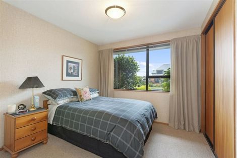 Photo of property in 111 Reynolds Avenue, Bishopdale, Christchurch, 8053