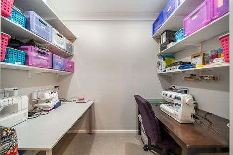 Photo of property in 21 Flotilla Place, Whitby, Porirua, 5024