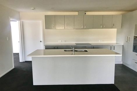 Photo of property in 202/200 Pilkington Road, Point England, Auckland, 1072