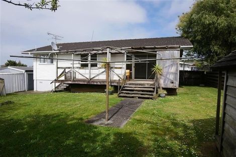 Photo of property in 96 Crawford Avenue, Mangere Bridge, Auckland, 2022