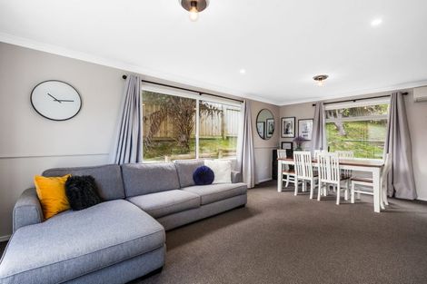 Photo of property in 9 Gaff Place, Whitby, Porirua, 5024