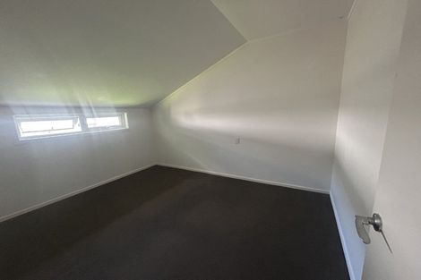 Photo of property in 13a Dunstan Street, Otaki, 5512