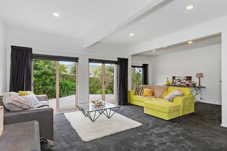 Photo of property in 200 Panorama Road, Clifton, Christchurch, 8081