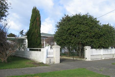 Photo of property in 9 Churchill Avenue, Feilding, 4702
