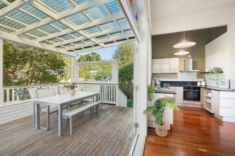 Photo of property in 5 Allenby Avenue, Devonport, Auckland, 0624