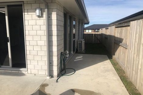 Photo of property in 33 Te Wharo Drive, Papamoa, 3118