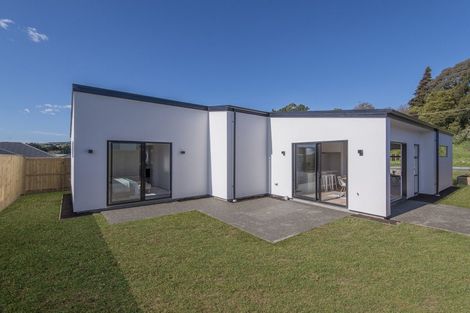 Photo of property in 11 Withers Crescent, Halswell, Christchurch, 8025