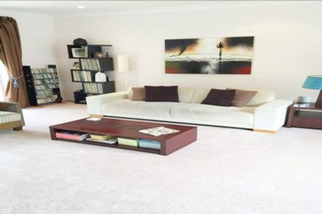 Photo of property in 4 Gracechurch Drive, Flat Bush, Auckland, 2016