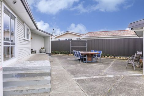 Photo of property in 5 Jull Crescent, Waipukurau, 4200