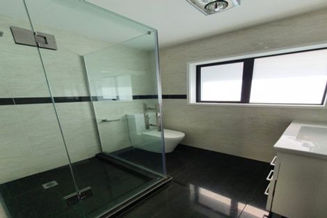 Photo of property in 813 Te Atatu Road, Te Atatu Peninsula, Auckland, 0610