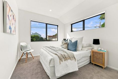 Photo of property in 12 Roseberry Avenue, Birkenhead, Auckland, 0626