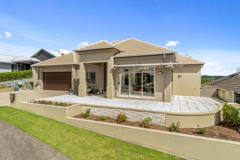 Photo of property in 28 Rexford Heights, Pyes Pa, Tauranga, 3112