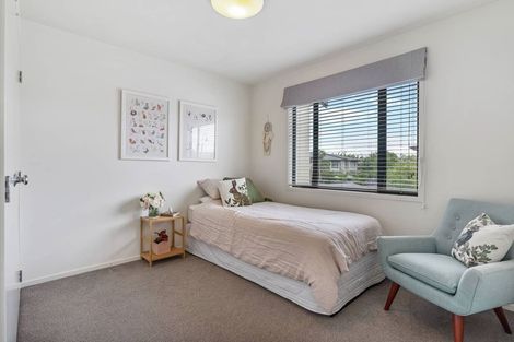 Photo of property in 41/2 Armoy Drive, East Tamaki, Auckland, 2016