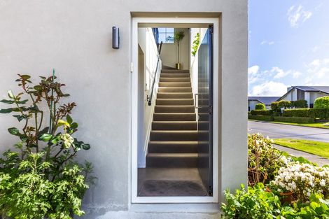 Photo of property in 33 Chateau Crescent, Rangatira Park, Taupo, 3330