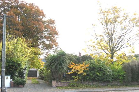 Photo of property in 239 Ilam Road, Ilam, Christchurch, 8041