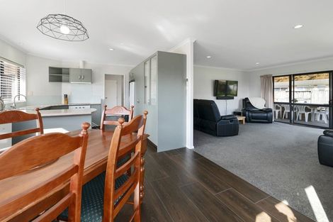 Photo of property in 6 Arabian Drive, Papamoa Beach, Papamoa, 3118