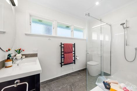 Photo of property in 9 Derwent Lee Grove, Epuni, Lower Hutt, 5011