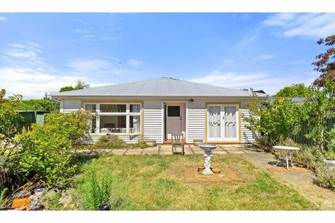 Photo of property in 8 Kahu Road, Riccarton, Christchurch, 8041