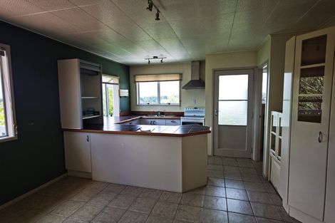 Photo of property in 9 Sumich Place, West Harbour, Auckland, 0618