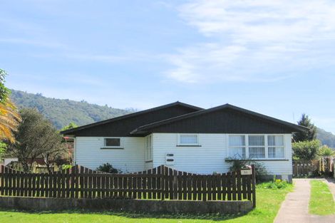 Photo of property in 33 Alison Street, Mangakakahi, Rotorua, 3015