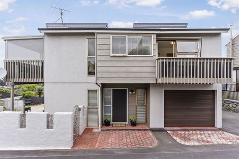 Photo of property in 2/165 Birkenhead Avenue, Birkenhead, Auckland, 0626