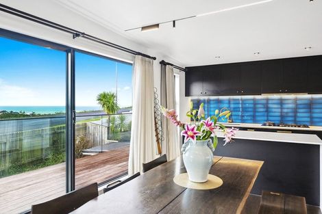 Photo of property in 3 Manawanui Way, Orewa, 0931