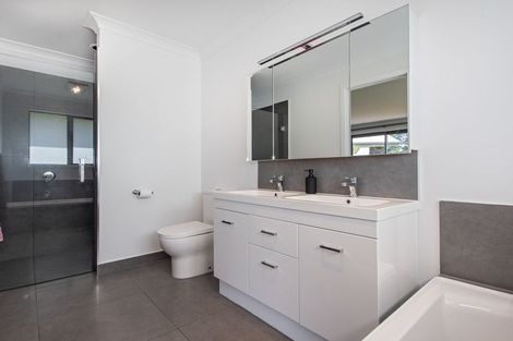 Photo of property in 10 Giovanni Drive, Whareora, Whangarei, 0175