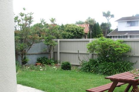 Photo of property in 3/1000 Colombo Street, St Albans, Christchurch, 8014