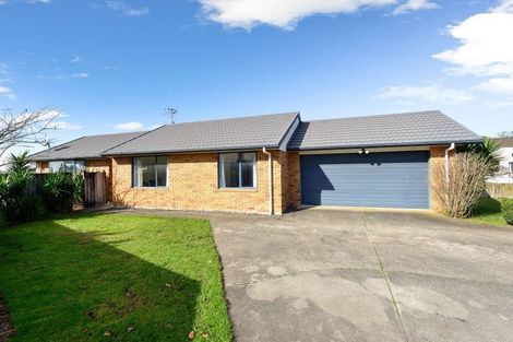 Photo of property in 40 Aldona Place, Fairview Downs, Hamilton, 3214