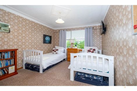 Photo of property in 1 Kennedy Crescent, Waimate, 7924