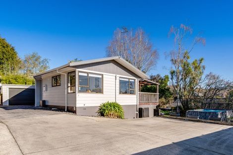 Photo of property in 15 Amanda Avenue, Dinsdale, Hamilton, 3204