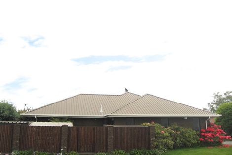 Photo of property in 4 Hibiscus Place, Redwood, Christchurch, 8051