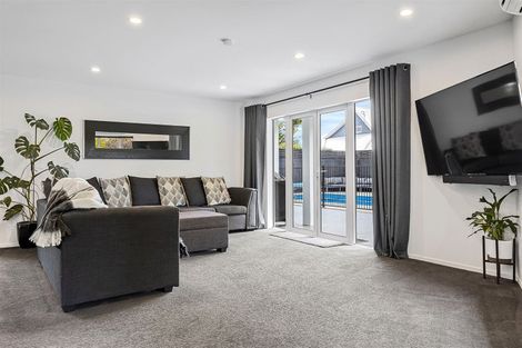 Photo of property in 52 Regent's Park Drive, Casebrook, Christchurch, 8051